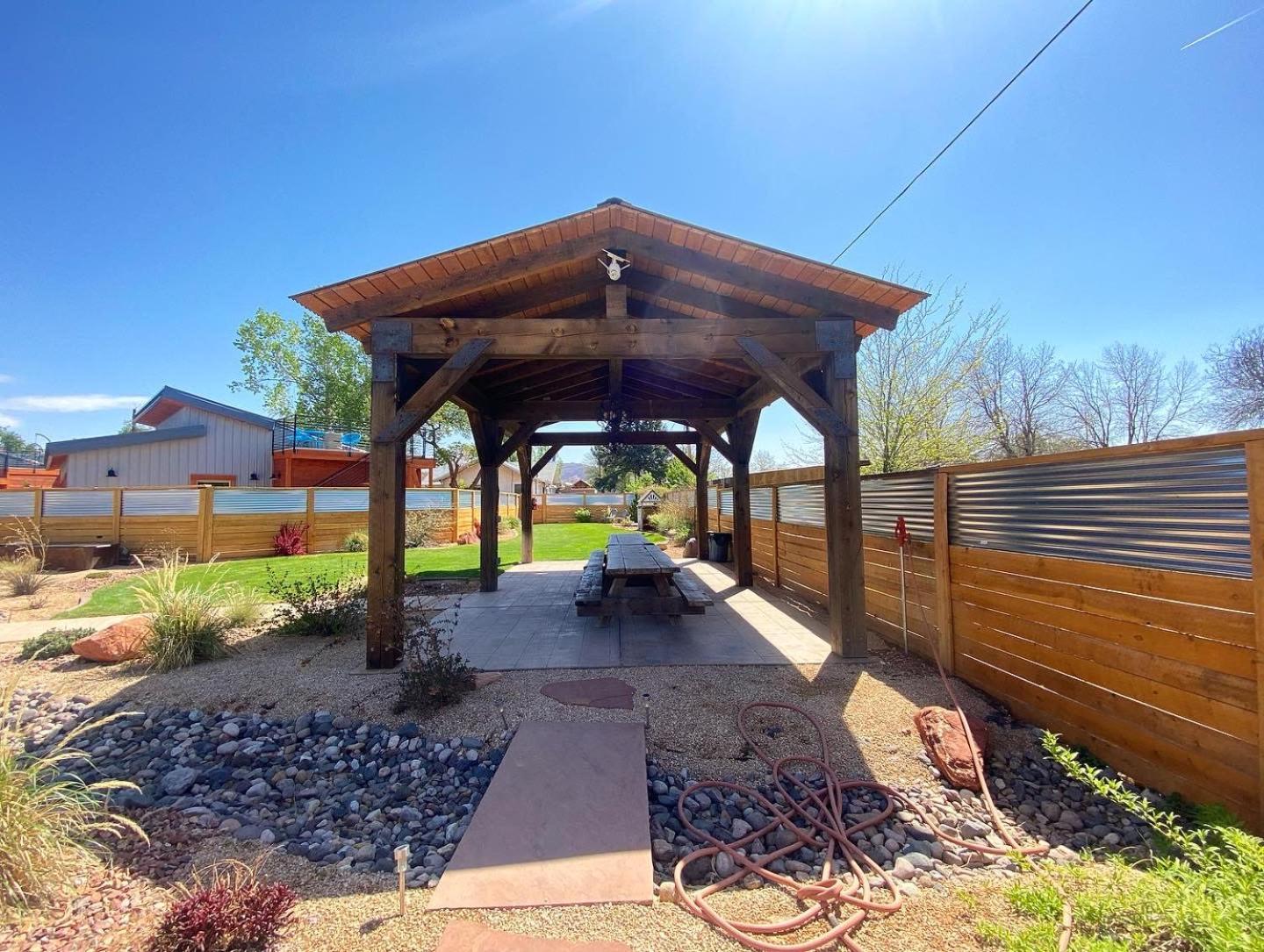 Timber & Tin G 2Bed 2Bath W Pool & Rooftop Deck Kanab Exterior photo